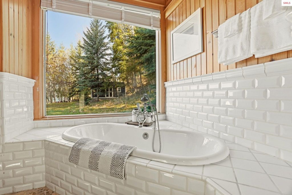 5015 Bottle Bay Rd, Sagle, ID 83860 photo 34