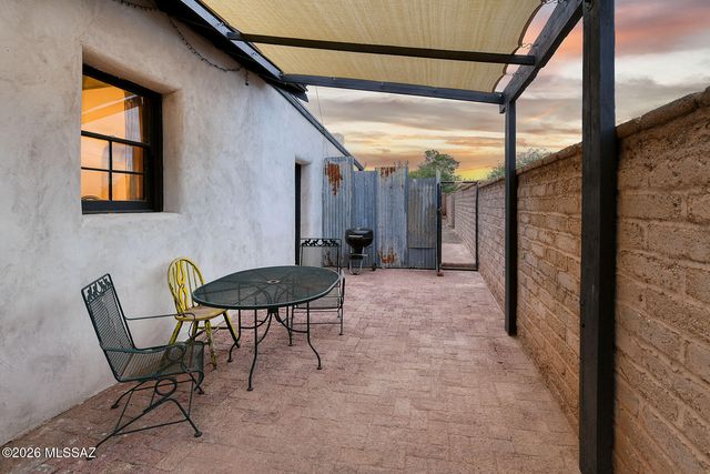 102 W 21st Street, Tucson, AZ 85701