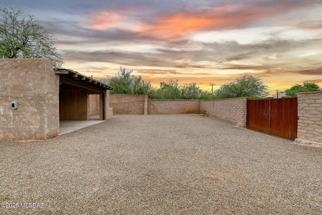 102 W 21st Street, Tucson, AZ 85701