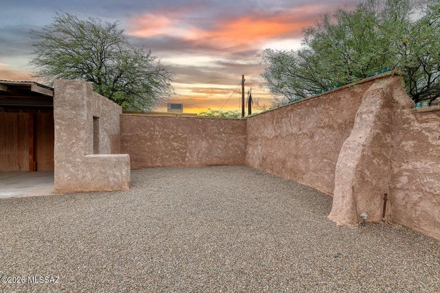 102 W 21st Street, Tucson, AZ 85701