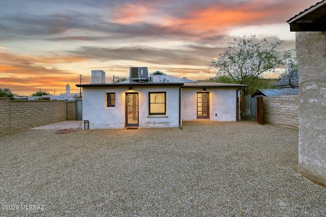 102 W 21st Street, Tucson, AZ 85701