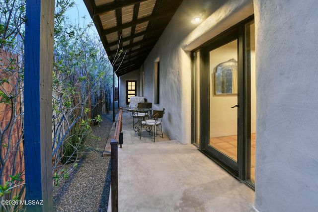 102 W 21st Street, Tucson, AZ 85701