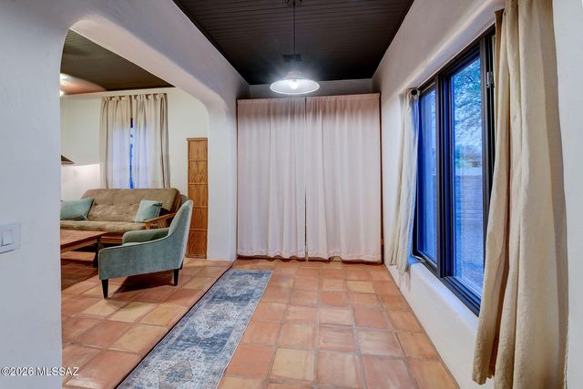 102 W 21st Street, Tucson, AZ 85701