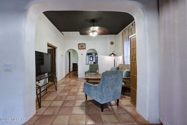 102 W 21st Street, Tucson, AZ 85701