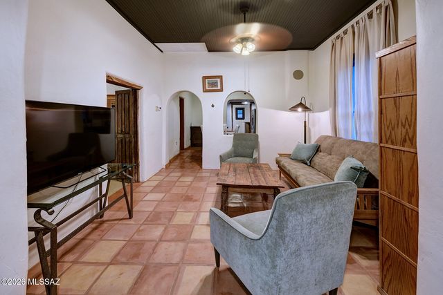 102 W 21st Street, Tucson, AZ 85701