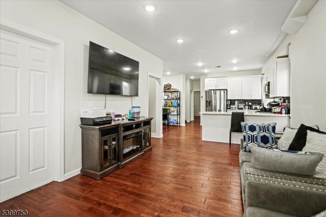 244 Clinton Ave, Jersey City, NJ 07304