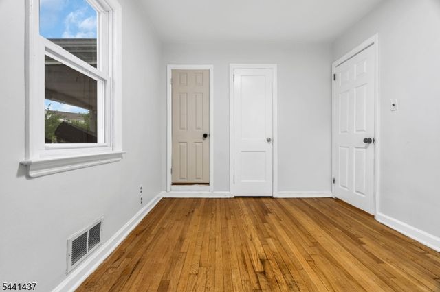 1220 Crescent Ave, Roselle Boro, NJ 07203
