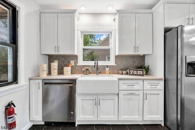 1220 Crescent Ave, Roselle Boro, NJ 07203