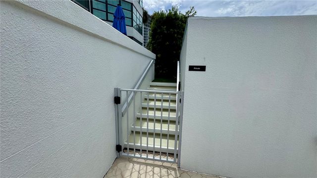 988 BLVD OF THE ARTS 109, Sarasota, FL 34236