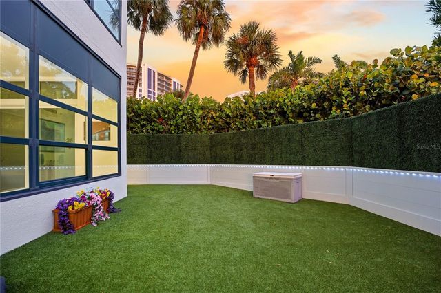 988 BLVD OF THE ARTS 109, Sarasota, FL 34236