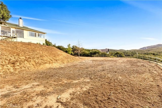 16765 Charro Road, Lake Elsinore, CA 92530