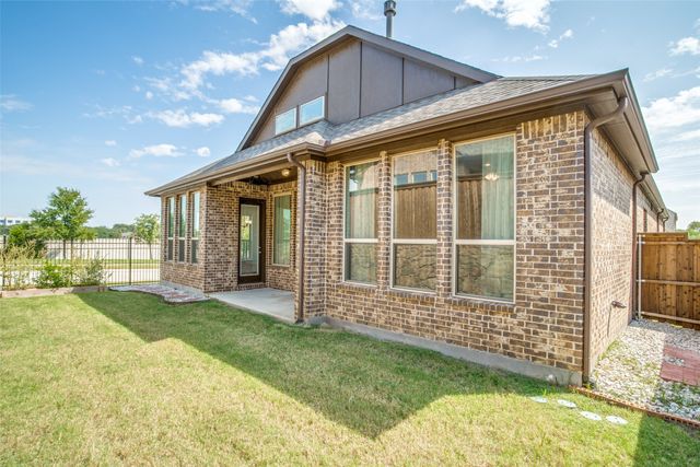 7915 Pimlico Drive, Irving, TX 75063