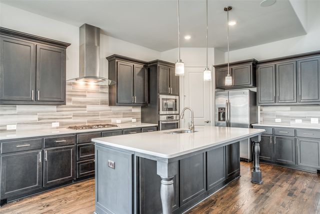 7915 Pimlico Drive, Irving, TX 75063