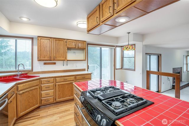 8408 129th Avenue SE, Newcastle, WA 98056