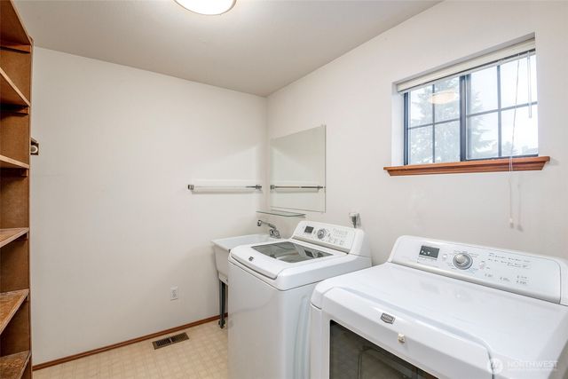 8408 129th Avenue SE, Newcastle, WA 98056