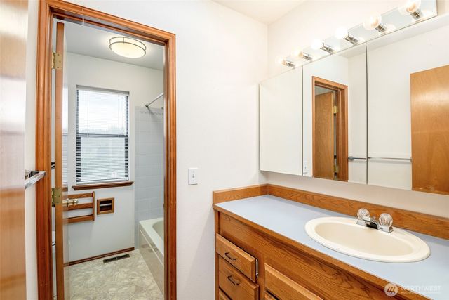 8408 129th Avenue SE, Newcastle, WA 98056