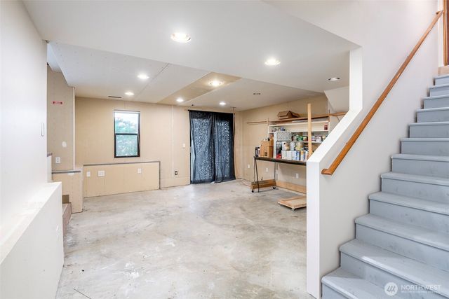 8408 129th Avenue SE, Newcastle, WA 98056