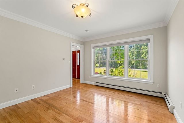 186 Foster St, Littleton, MA 01460
