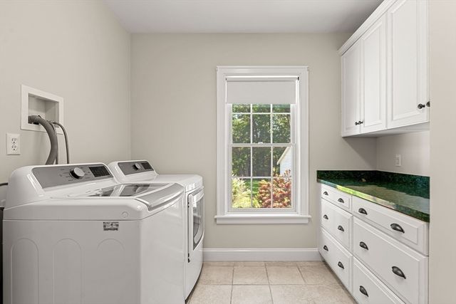 186 Foster St, Littleton, MA 01460