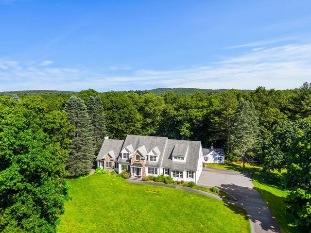 186 Foster St, Littleton, MA 01460