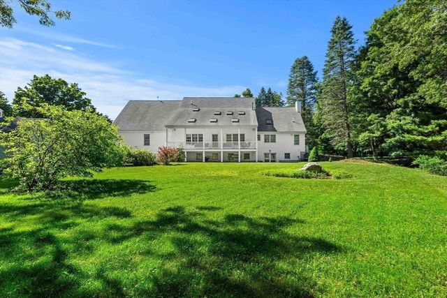 186 Foster St, Littleton, MA 01460
