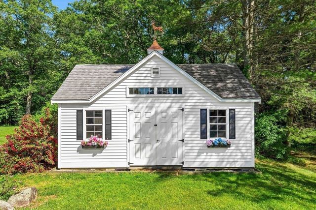 186 Foster St, Littleton, MA 01460