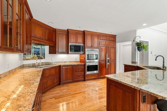 186 Foster St, Littleton, MA 01460