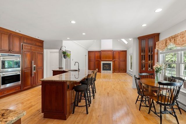 186 Foster St, Littleton, MA 01460