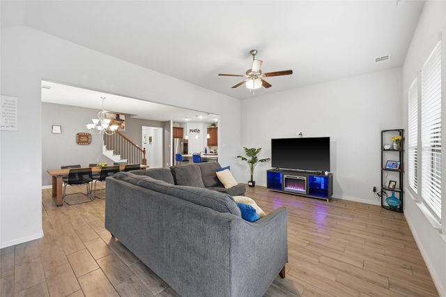 196 Lady Bird Drive, Waxahachie, TX 75165