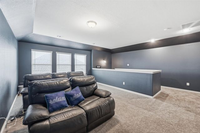 196 Lady Bird Drive, Waxahachie, TX 75165