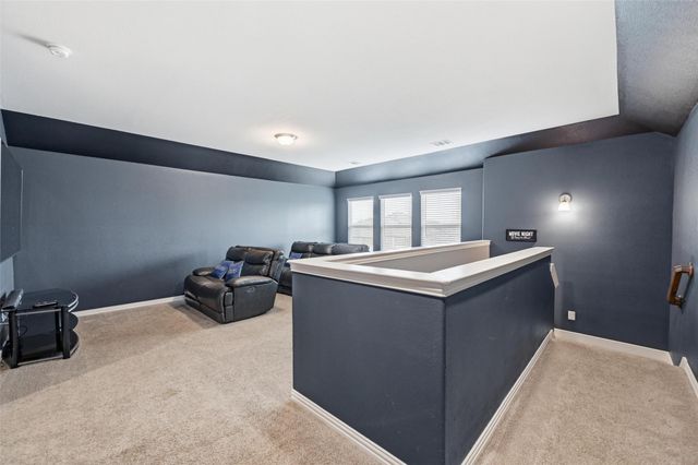 196 Lady Bird Drive, Waxahachie, TX 75165