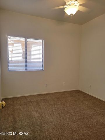 6398 W Rosamond Way, Tucson, AZ 85743