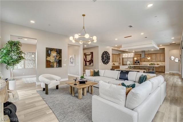 771 Laceleaf Street, Las Vegas, NV 89138