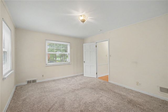 100 Greendale Drive, Kettering, OH 45429