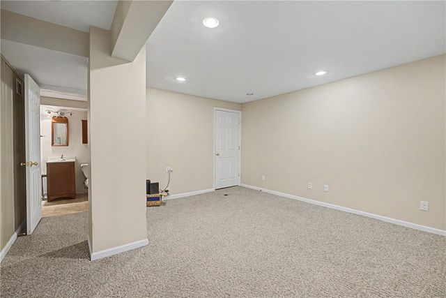 100 Greendale Drive, Kettering, OH 45429