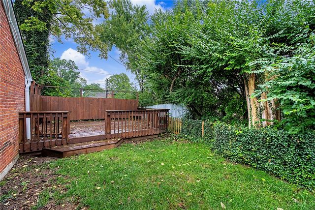 100 Greendale Drive, Kettering, OH 45429