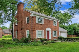 100 Greendale Drive, Kettering, OH 45429