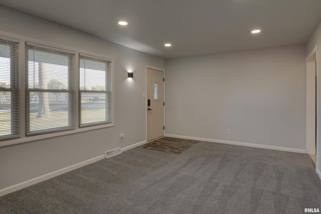 1524 Hamann Lane, Quincy, IL 62305