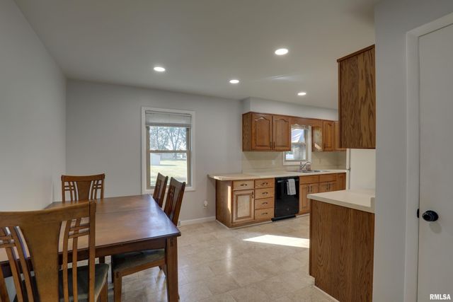 1524 Hamann Lane, Quincy, IL 62305