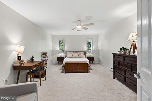 12 STONY RIDGE DR, Mertztown, PA 19539