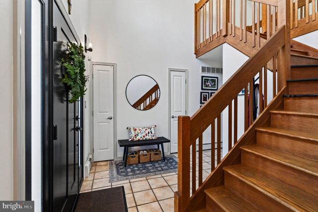 12 STONY RIDGE DR, Mertztown, PA 19539
