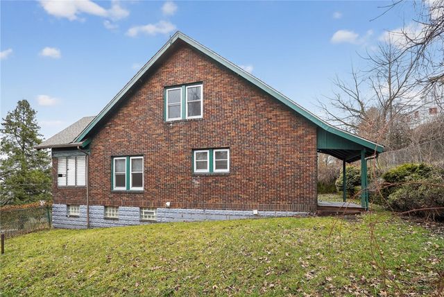 1170 Grandview Ave, Braddock Hills, PA 15104