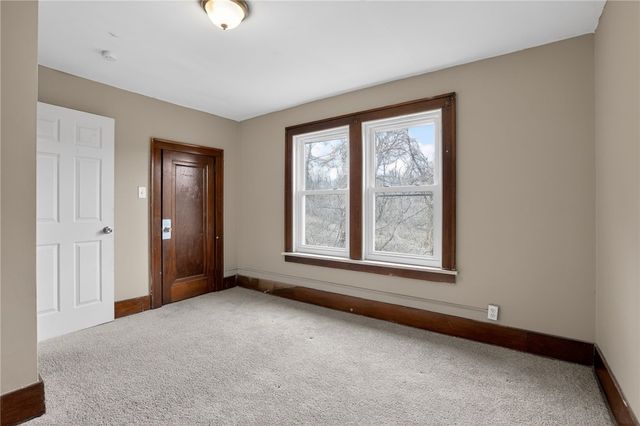 1170 Grandview Ave, Braddock Hills, PA 15104