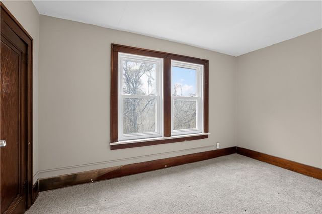 1170 Grandview Ave, Braddock Hills, PA 15104