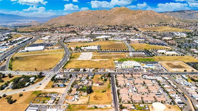 21737 Eucalyptus, Moreno Valley, CA 92553