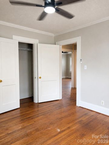 802 3rd Street SE, Conover, NC 28613