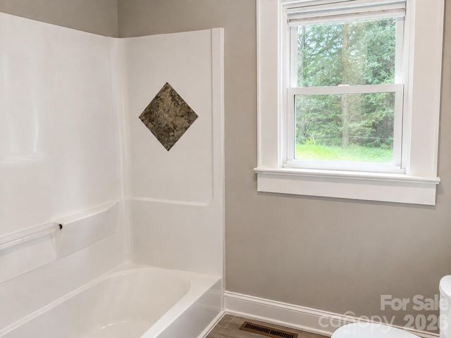 802 3rd Street SE, Conover, NC 28613