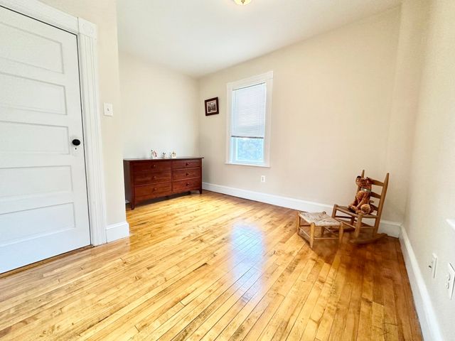 132 Rhode Island Avenue, Manchester, NH 03104