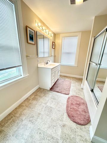 132 Rhode Island Avenue, Manchester, NH 03104
