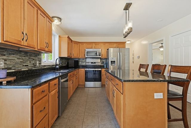 430 Hart St, Dighton, MA 02715